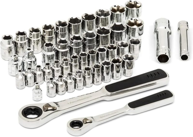 Ensemble d’outils mécaniques Pass-Thru de 46 pièces, entraînement 1/4" et 3/8", 6 points, SAE/metric – 8946 | Clé à Douille